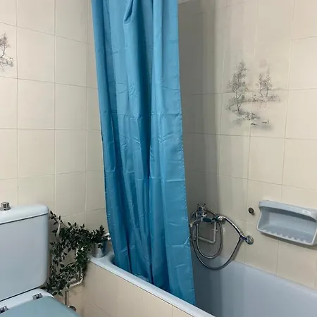 Elegant Apartment *